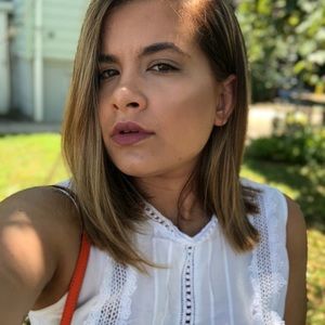 Meet your Posher, Bruna